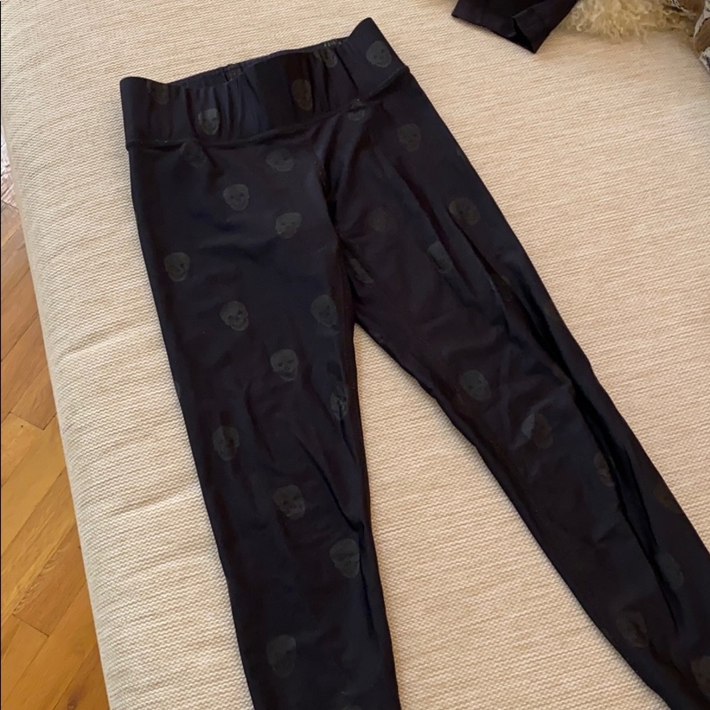 Terez skull star leggings